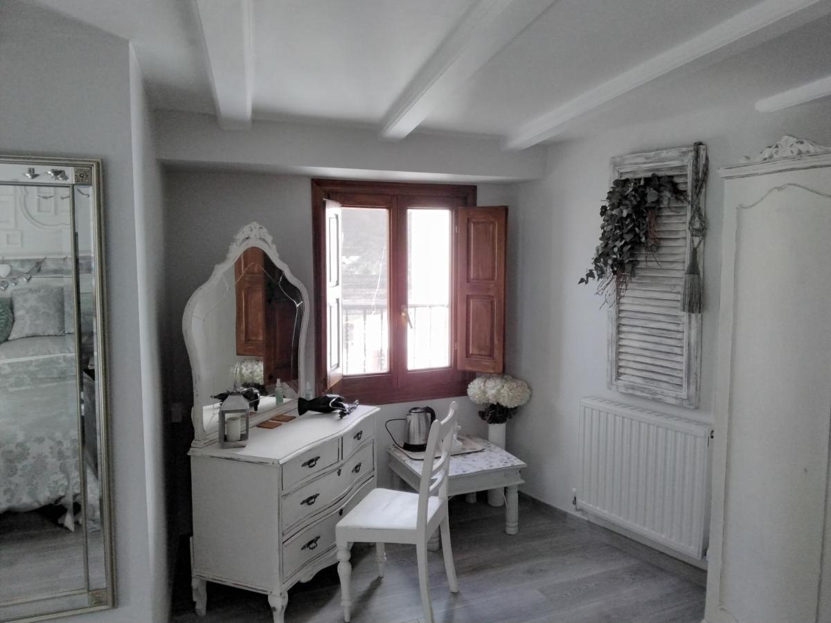 Casa Blanca Bed and Breakfast Castell De Castells Εξωτερικό φωτογραφία