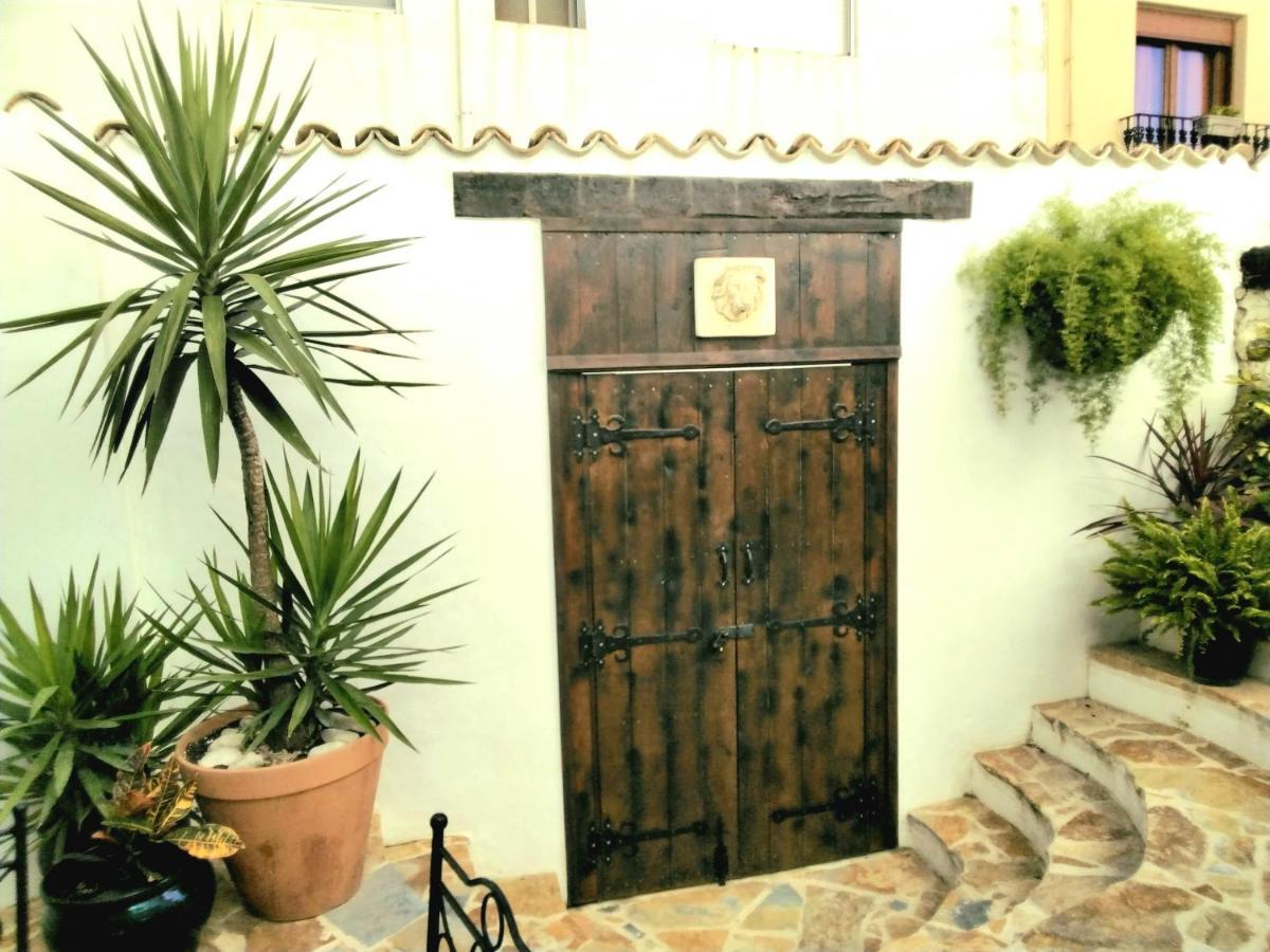 Casa Blanca Bed and Breakfast Castell De Castells Εξωτερικό φωτογραφία